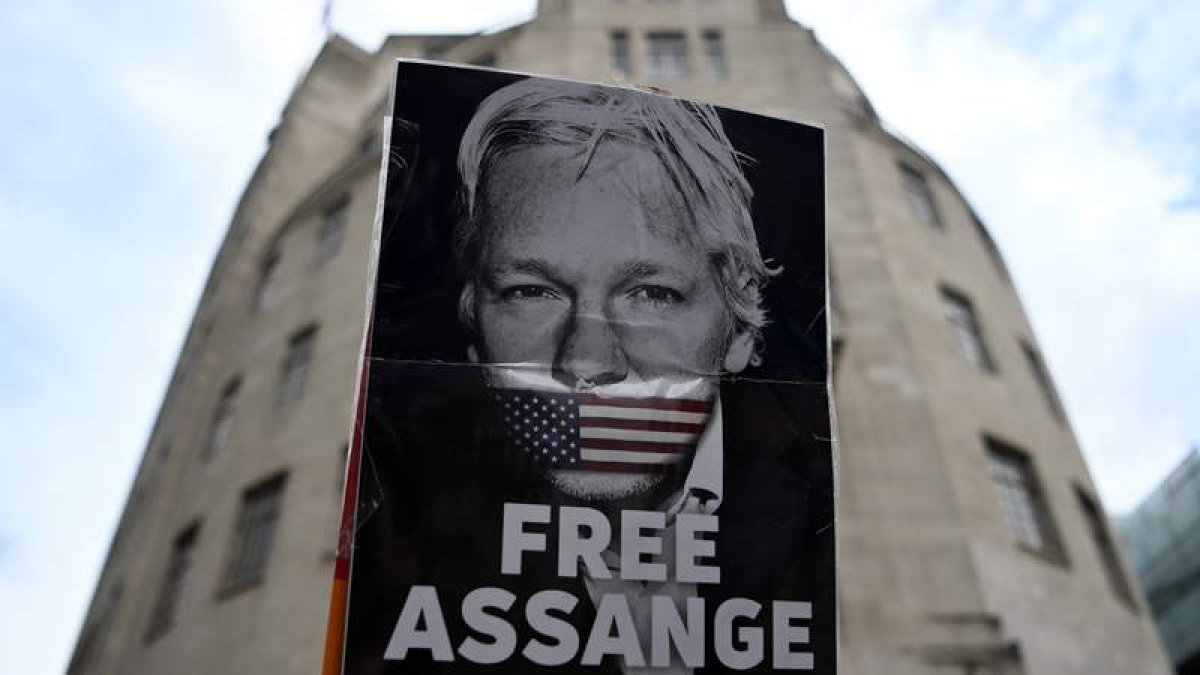Imagen de la petición para que Assange no sea extraditado. ANDY RAIN