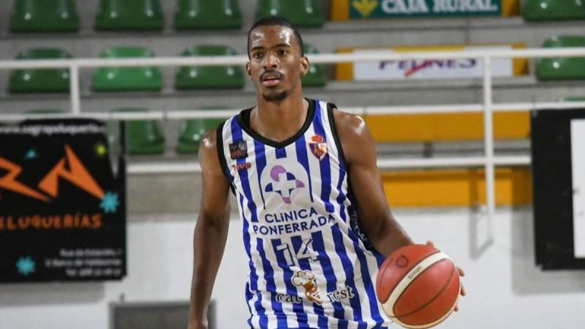 El Clínica Ponferrada juega hoy frente al Zornotza. SDP