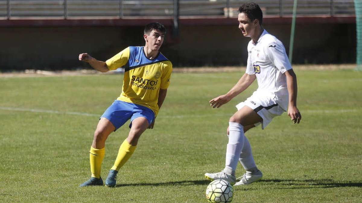 El equipo leonés cedió un punto en los últimos instantes del partido. FERNANDO OTERO