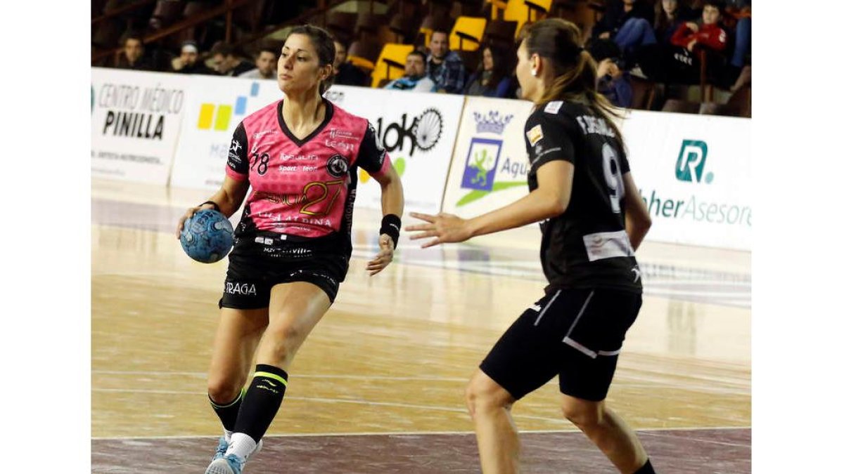 Soraya García, durante un partido del Cleba en el Palacio. MARCIANO