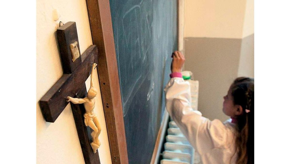 La prostitución se abordará en clases de religión. FRANCO SILVI