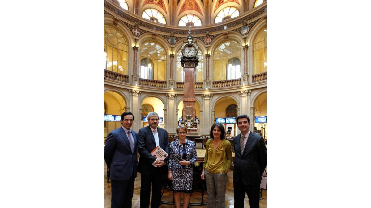 González Nieto, José María Lamamié, María Jesús, Beatriz Alejandro y Martínez Aldama.