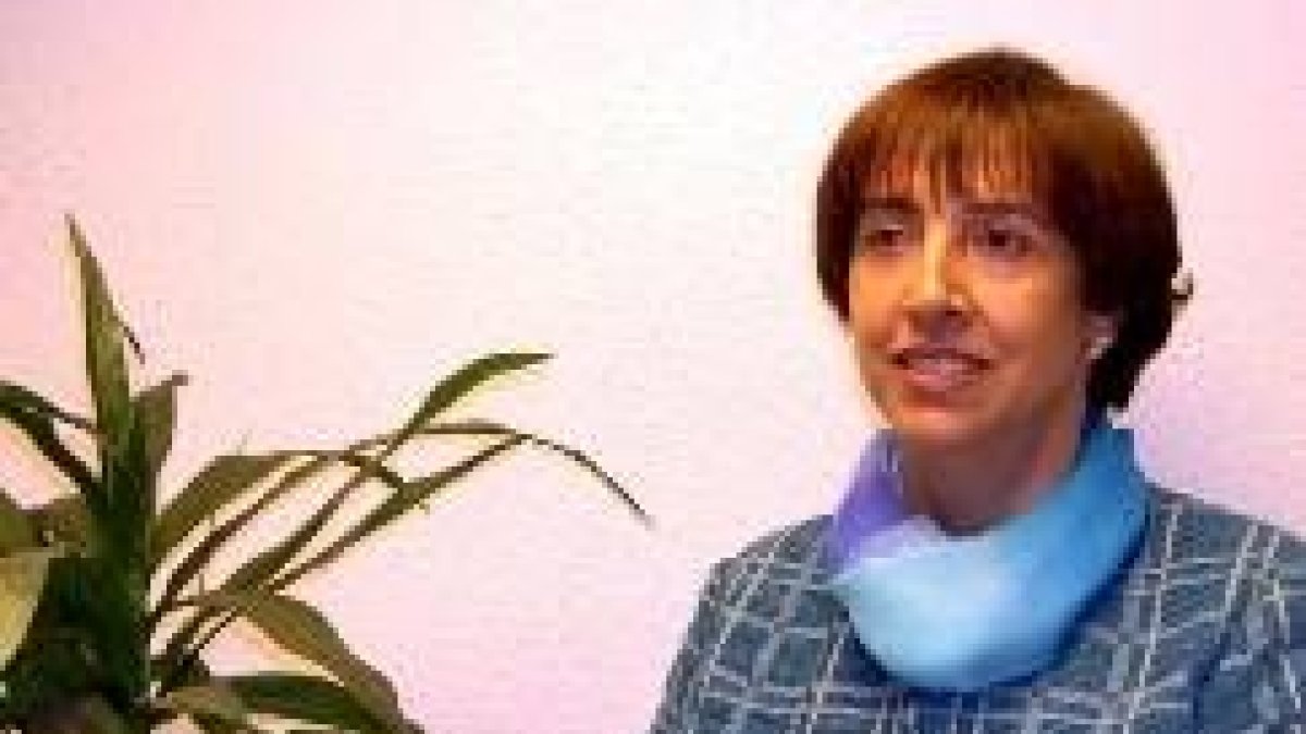 María Luisa de Cela Gómez expone sus obras en el Centro Juan Antonio Posse
