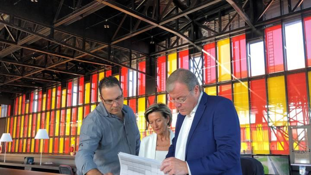 El alcalde, Antonio Silván, en el Palacio de Exposiciones de León.
