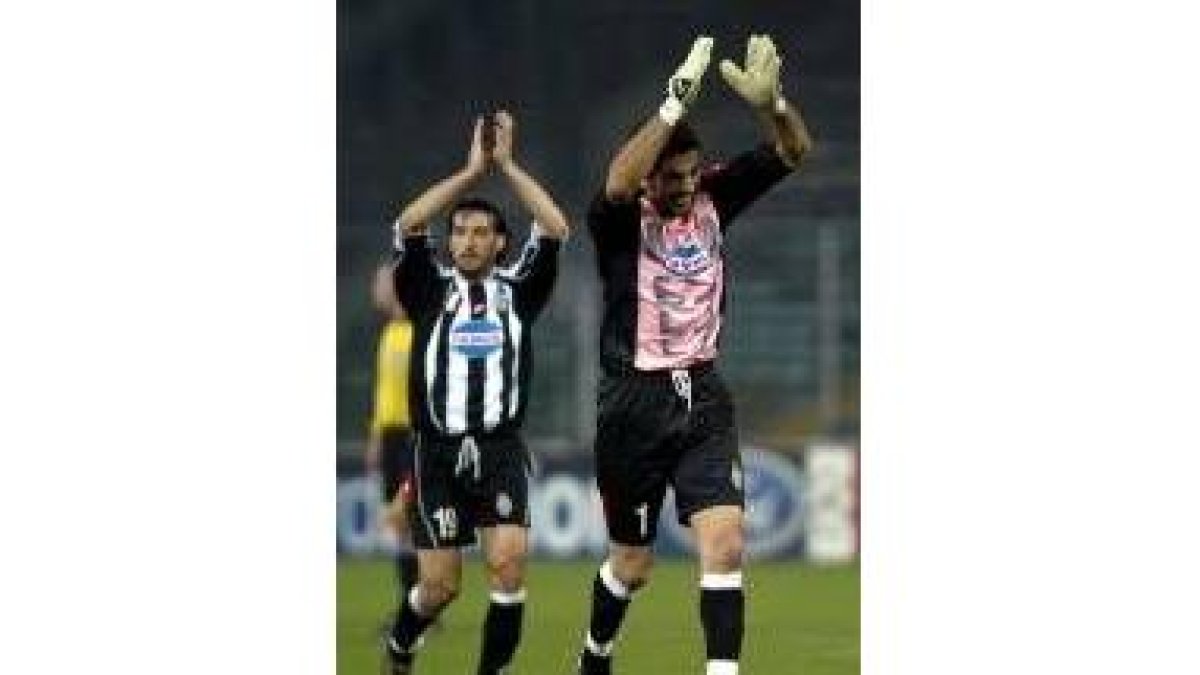 Zambrotta y Buffon son dos de las piezas más codiciadas del mercado