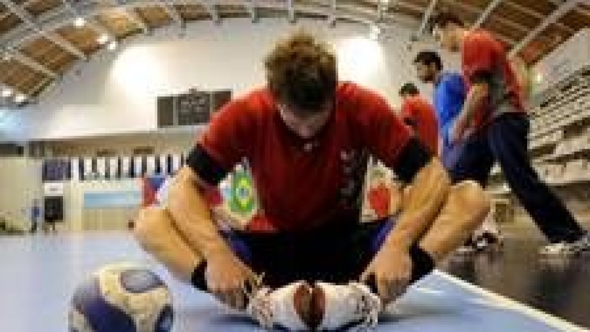 Martin Stranovsky jugará contra su hermano Thomas en el partido ante los suizos del Amicitia Zürich