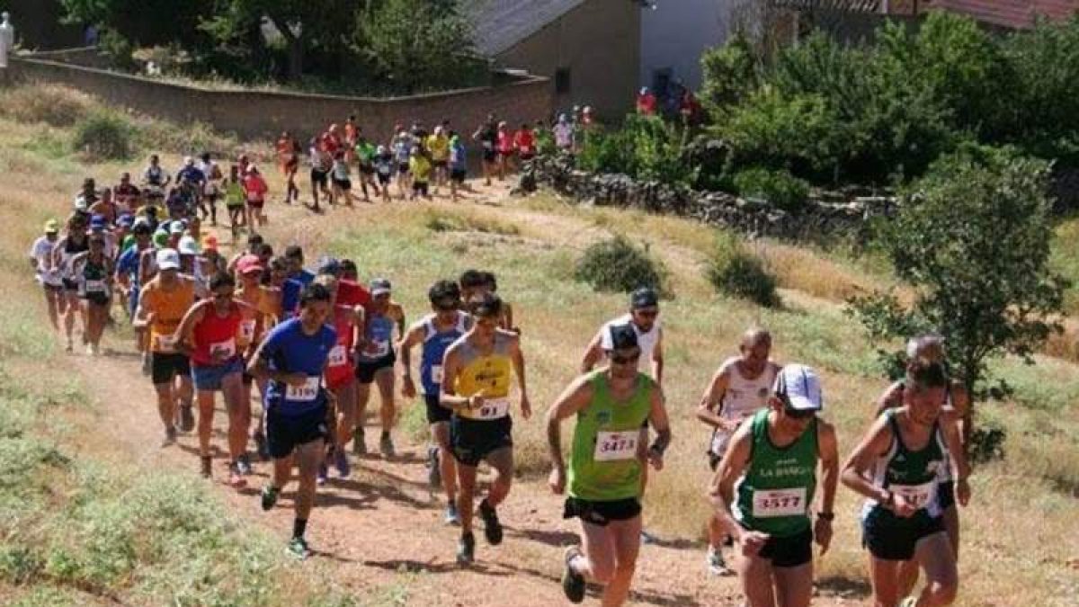 La participación en la carrera fue muy numerosa.