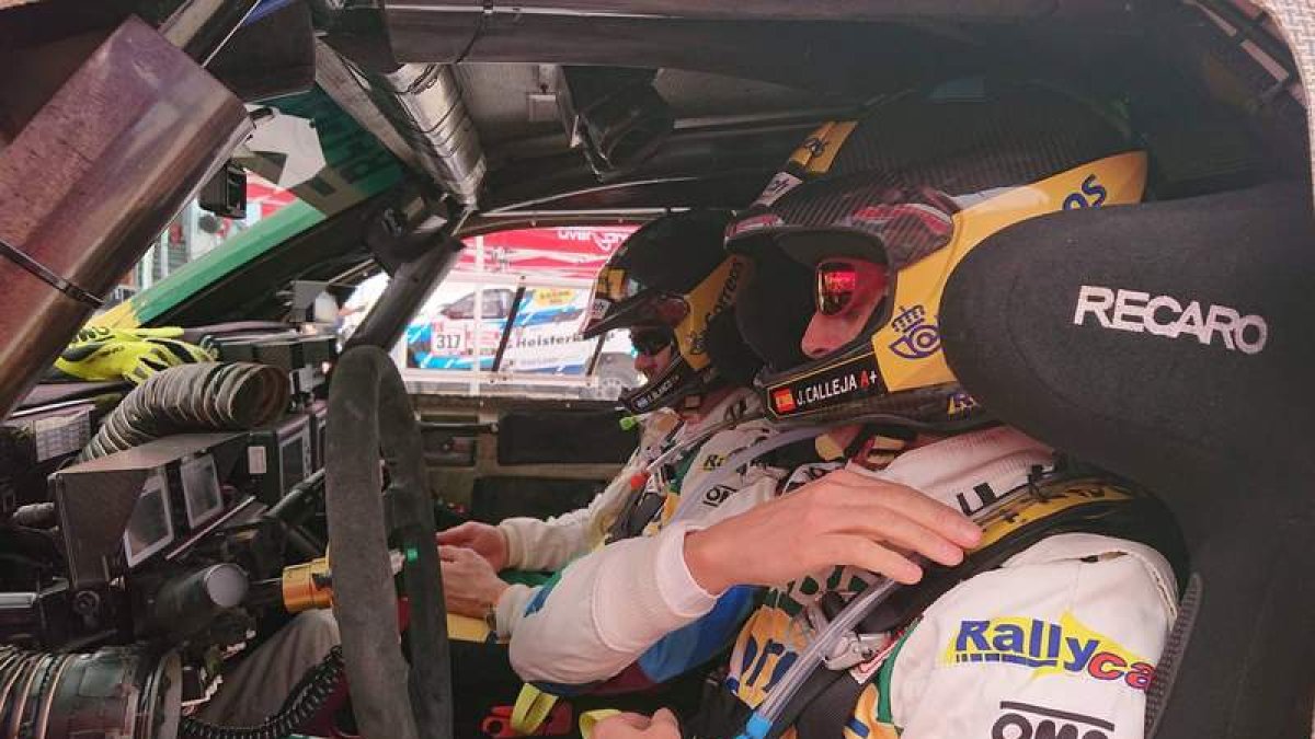 Calleja completó una cuarta jornada del Dakar entre los mejores y ya está en el puesto 22. CALLEJA.COM