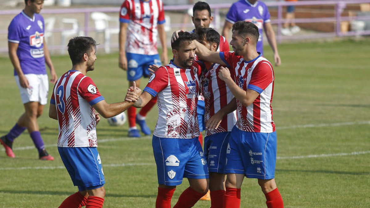 El equipo rojiblanco inició su andadura con una importante victoria a domicilio. FERNANDO OTERO