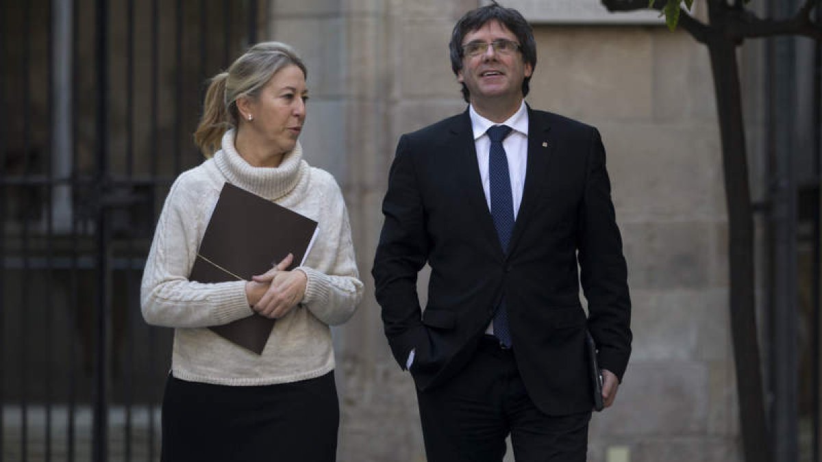 Neus Munté es una de las que mejor posicionada está para suceder a Carles Puigdemont. Q. GARCÍA