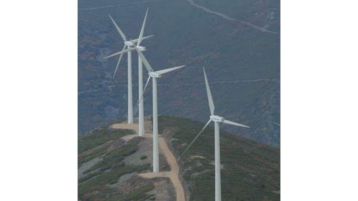 El parque de Vega sólo prevé la instalación de cinco molinos.