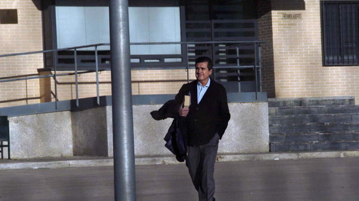 El ex ministro Jaume Matas, el día que abandonó el centro penitenciario de Segovia.