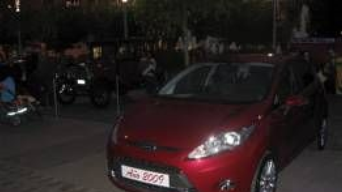 Auto Mel organizó una exposición dedicada a los antiguos y nuevos Ford