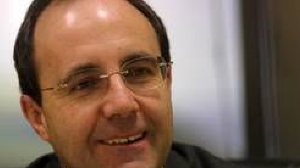 El asticulista, escritor y colaborador de este periódico César Gavela