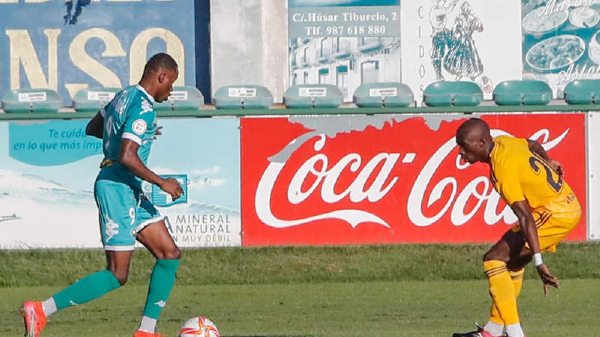 Maragatos y bercianos cerraron su pretemporada. MIGUEL F. B.