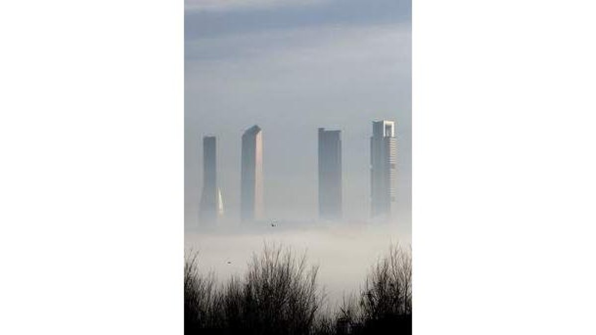 Torres Caja Madrid, Sacyr, de Cristal y Espacio.