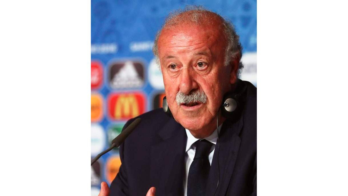 Vicente del Bosque no está satisfecho con el comportamiento de Íker Casillas. JUANJO MARTÍN