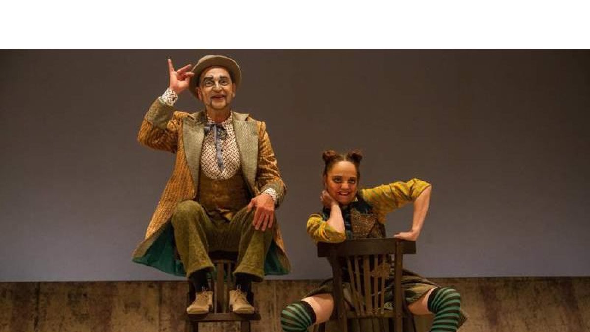Una escena del montaje de la compañía Morfeo Teatro que desembarca hoy en el Auditorio. MORFEO