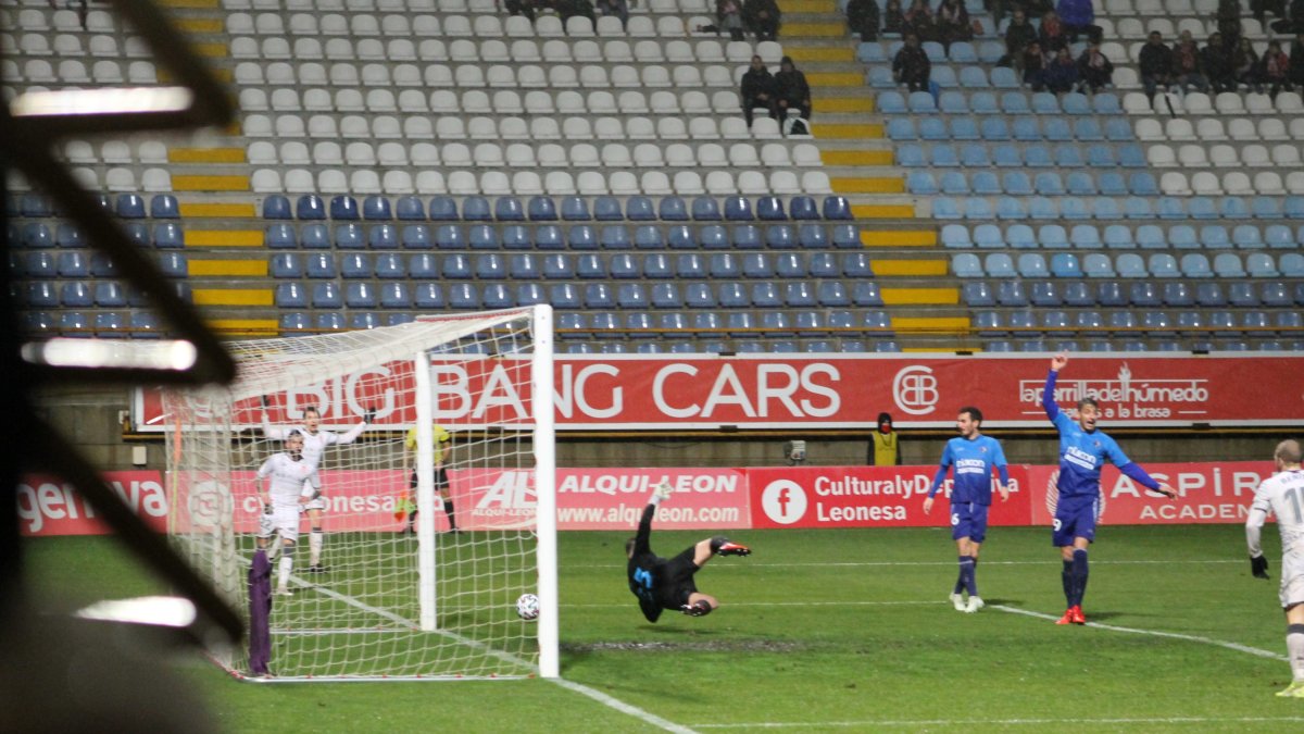 Un momento del partido disputado esta tarde. TWITTER DE LA CULTURAL