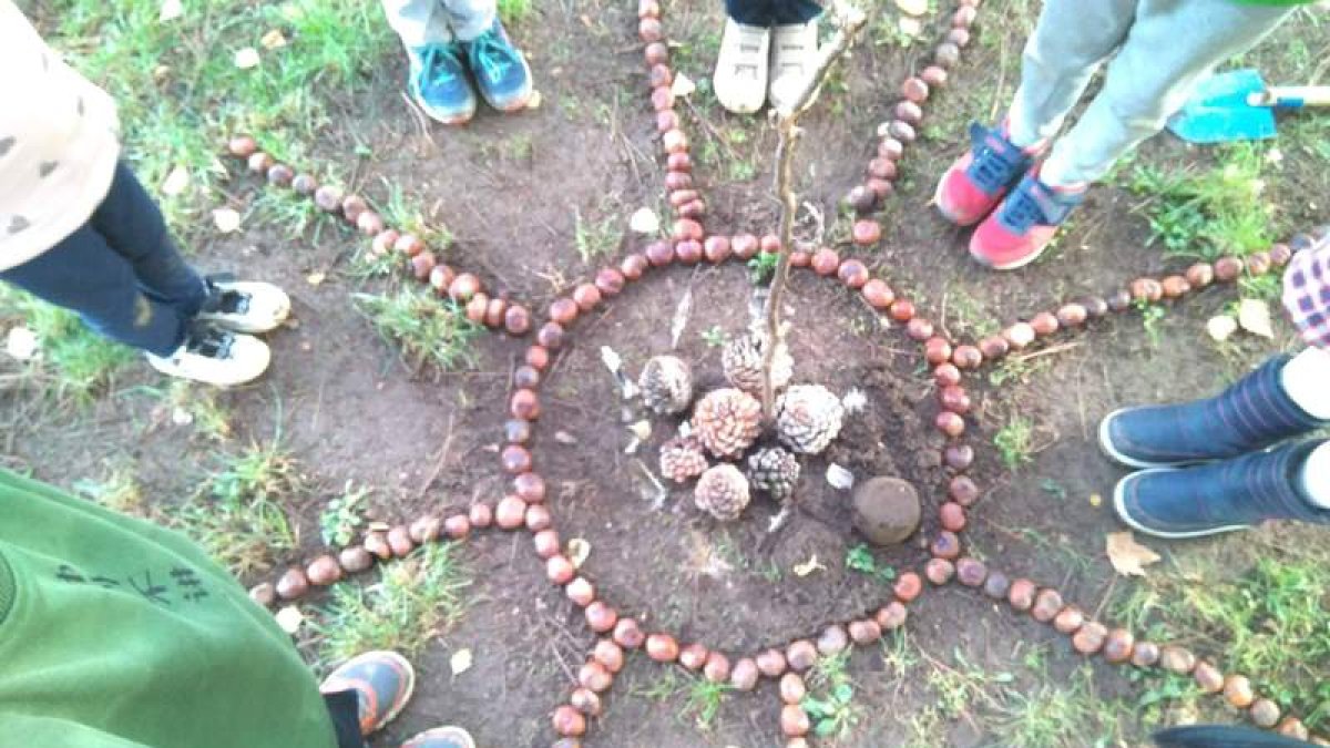 Lucía Fincias, en su huerto. DL
