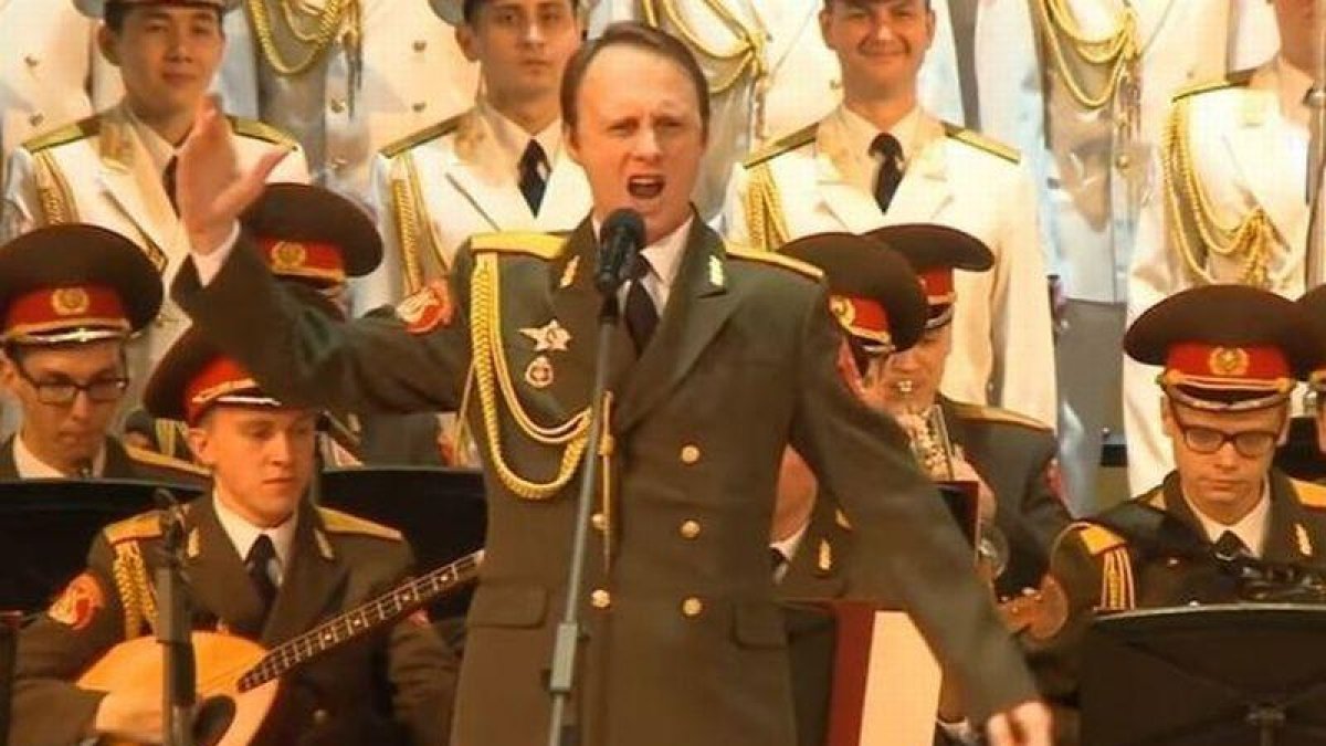 Interpretación de la 'Jota de la Dolores' del Coro Alexander, que viajaba en el avión militar ruso que se estrelló en el mar Negro.