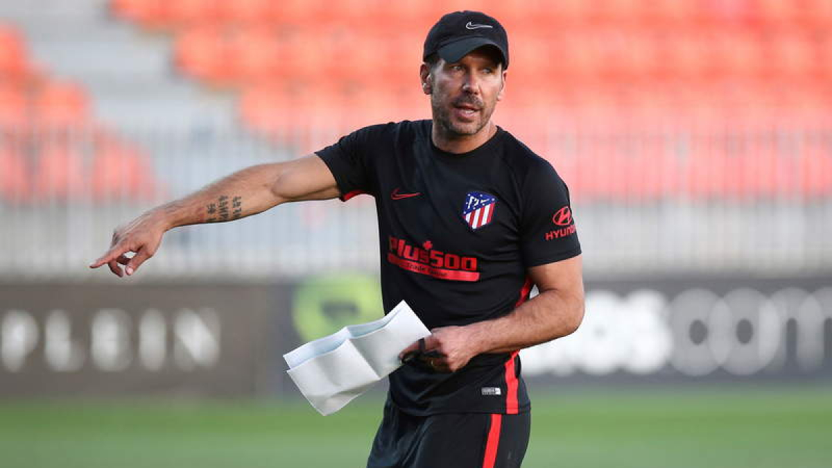 Más complicaciones para Diego Simeone. EFE