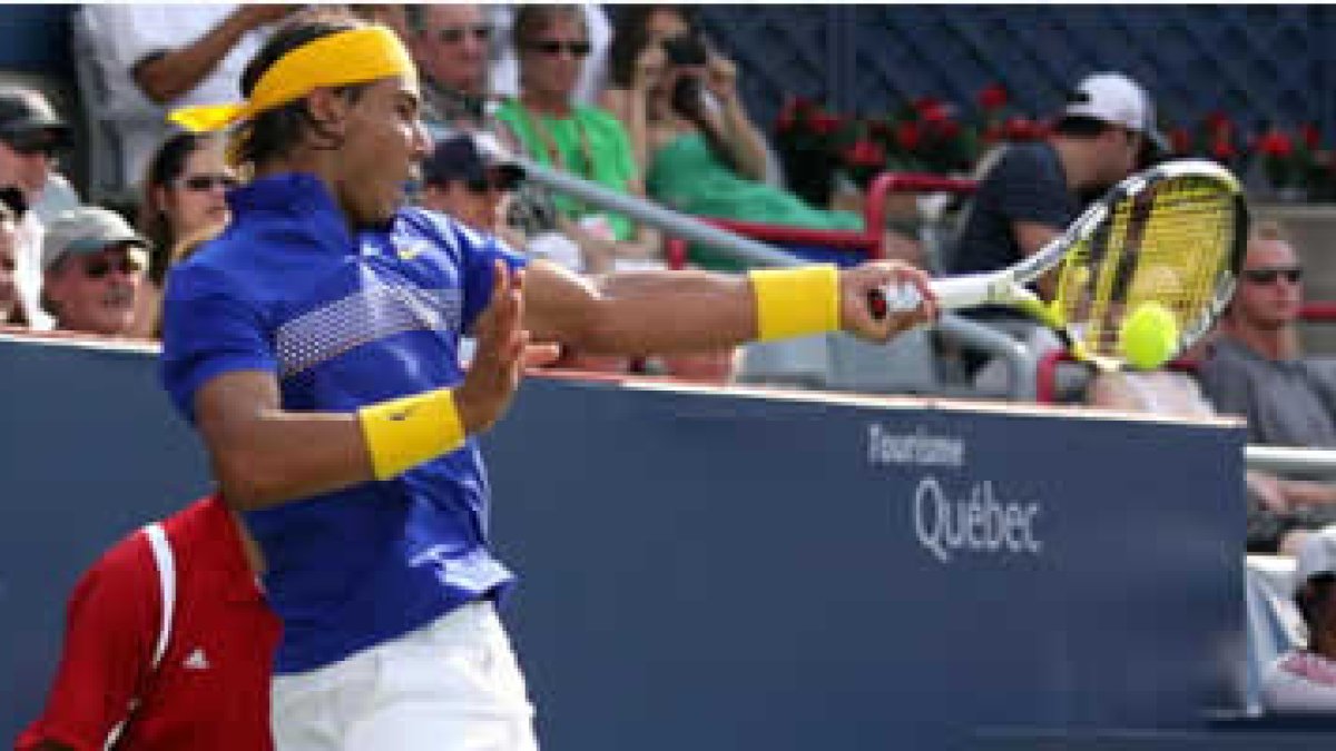 Rafa Nadal se deshizo ayer del alemán Petzschner.