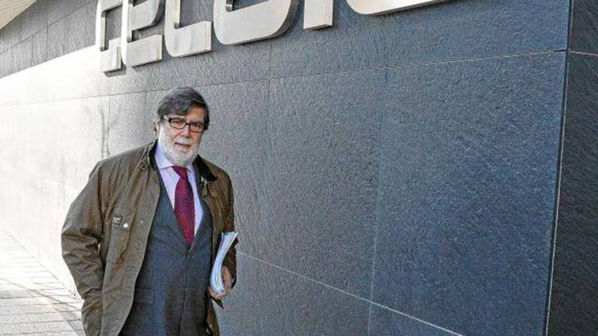Santiago Aparicio, presidente de Cecale.
