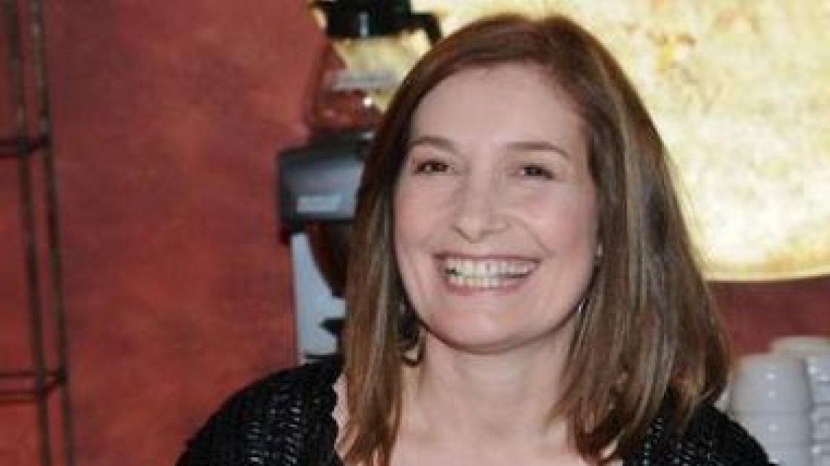 La actriz catalana Assumpta Serna interpretará a «Elena en Champagne Supernova».