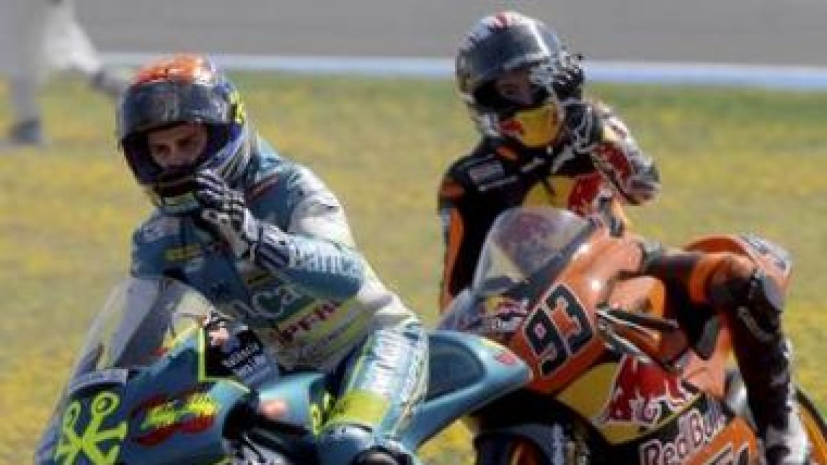 Álvaro Bautista (Aprilia) celebra su segunda posición en Jerez