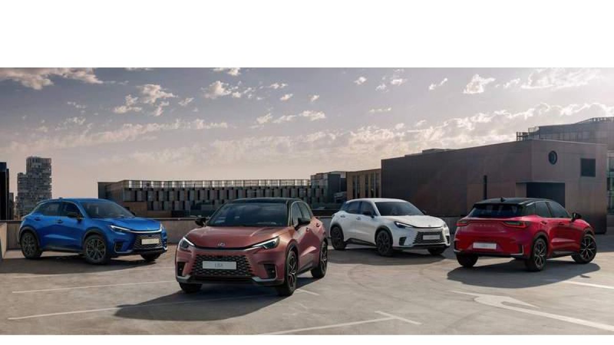 Diversificación de tonalidades en la colorista paleta que propone Lexus para su nuevo LBX. lx