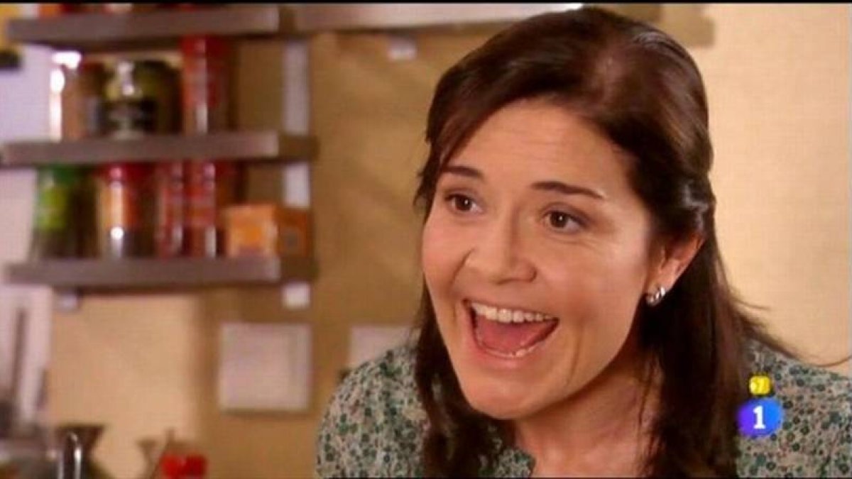 La actriz Maria Pujalte, en una escena de 'Los misterios de Laura'.