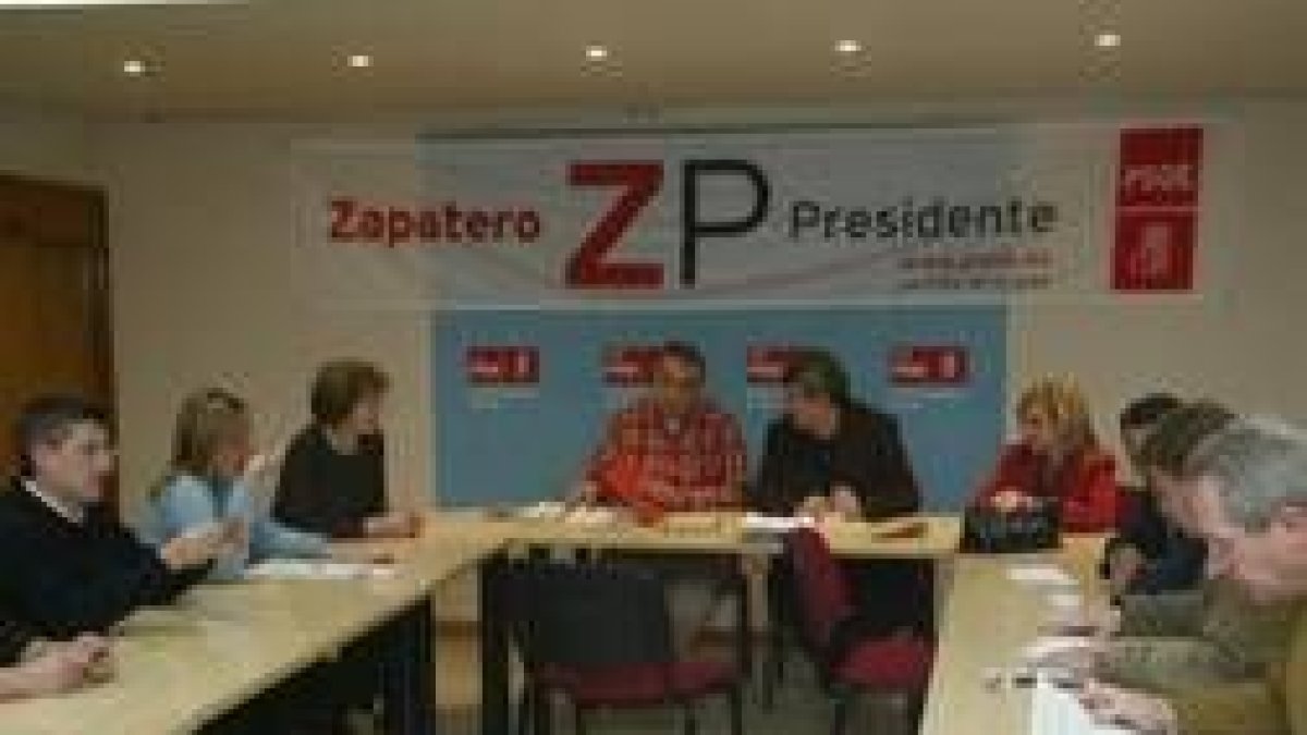 La Ejecutiva Provincial presidida por Miguel Martínez aceptó ayer la dimisión de Estrada