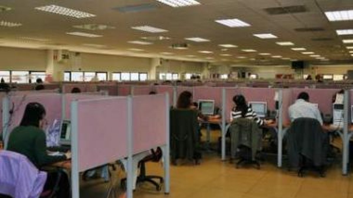 Instalaciones de la empresa Telemark en el polígono de Onzonilla, en la sede central de la compañía.