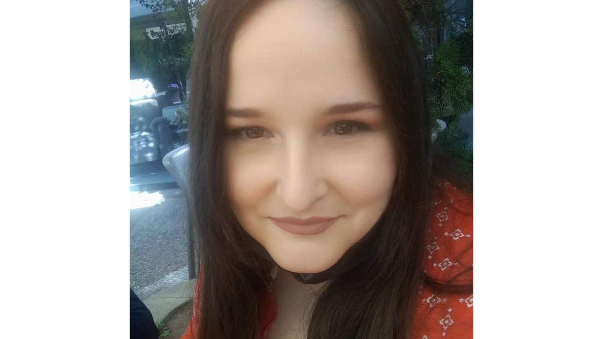 Miriam Alonso, joven escritora de raíces leonesa. DL