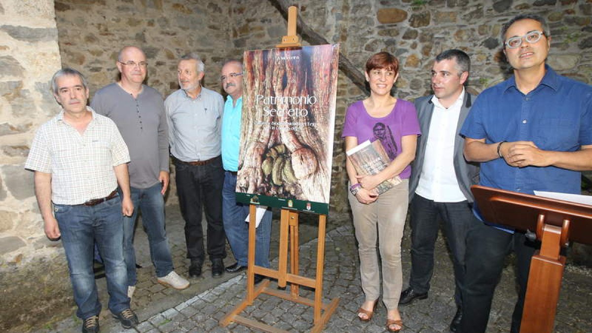 Un momento de la presentación en el Museo del Bierzo de Ponferrada.