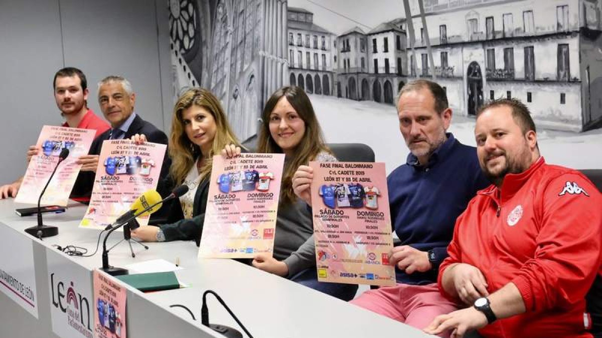 Presentación de la fase final del Campeonato de Balonmano Cadete de Castilla y León. DL