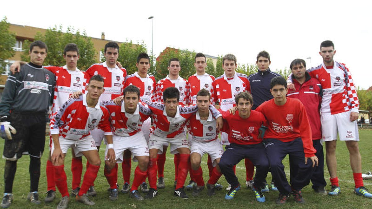 Formación del Puente Castro que milita en el grupo 1 de la División de Honor Juvenil.