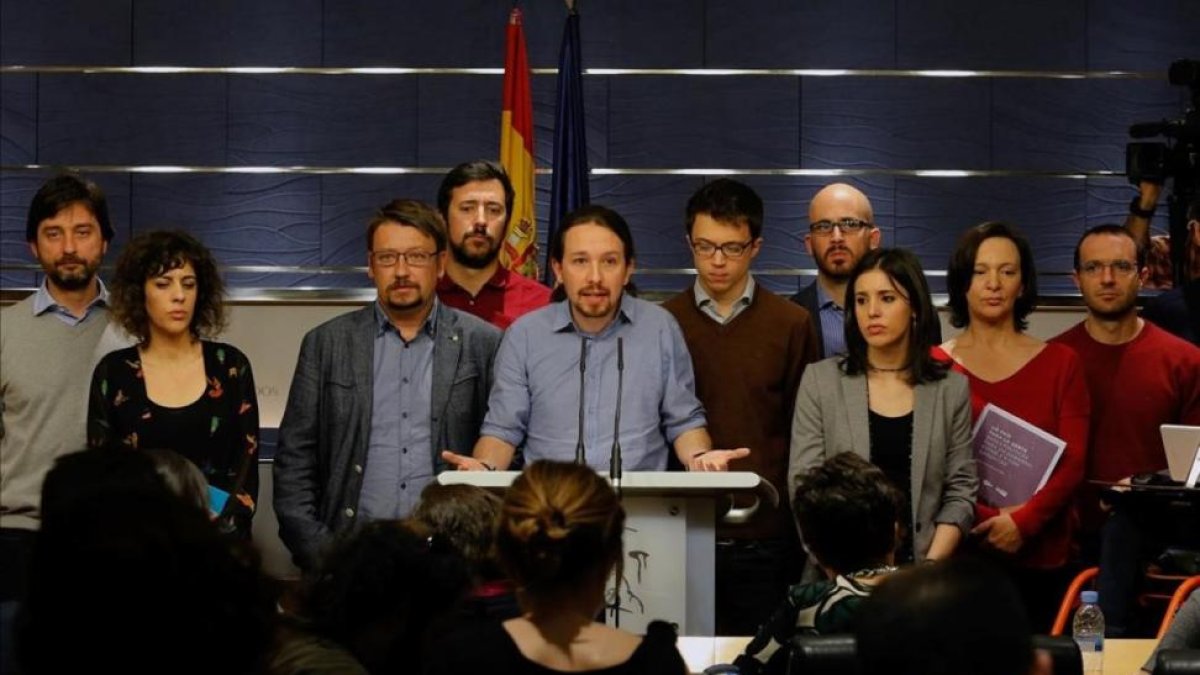 Pablo Iglesias, en la rueda de prensa que ha ofrecido junto a miembros de su grupo, este viernes en el Congreso.