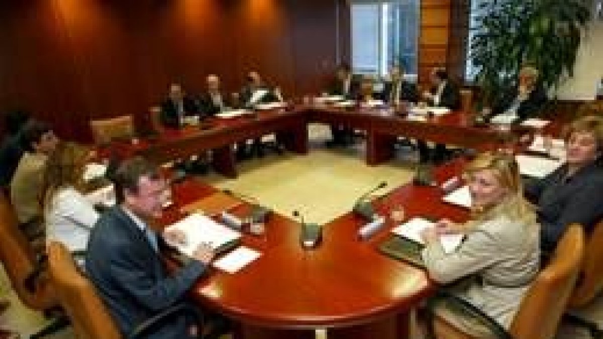Reunión de la Comisión Delegada de Desarrollo Rural para coordinar actuaciones contra los topillos