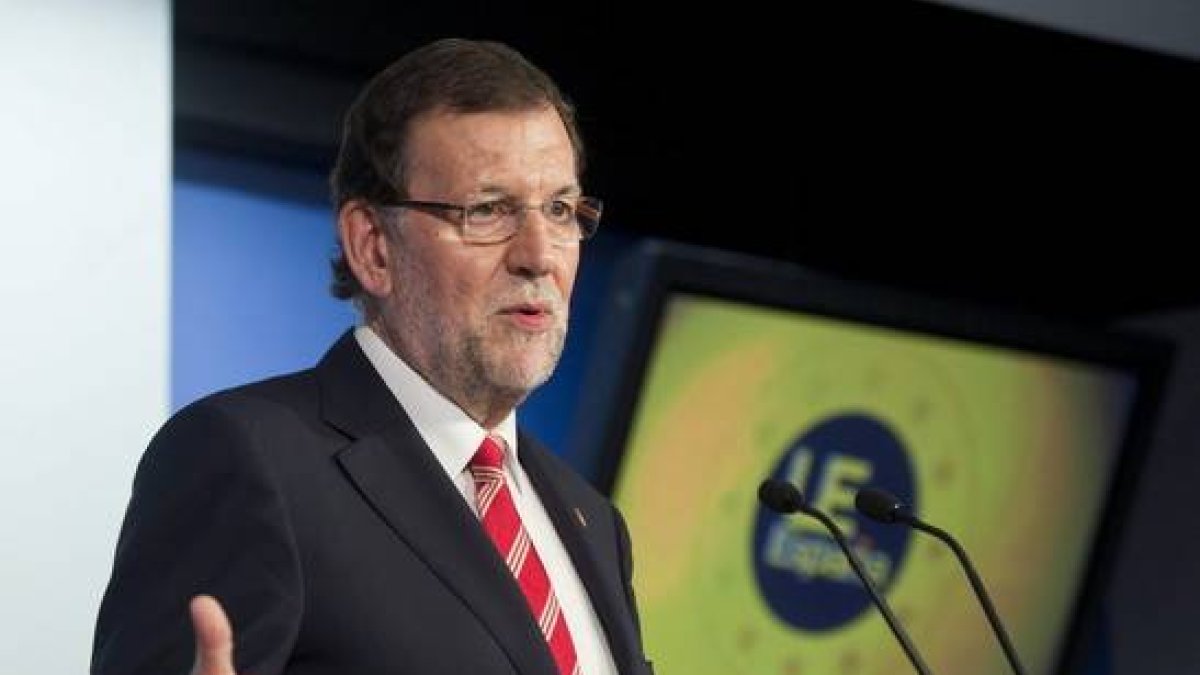 El presidente del Gobierno, Mariano Rajoy, durante la rueda de prensa que ha ofrecido este viernes en Bruselas.
