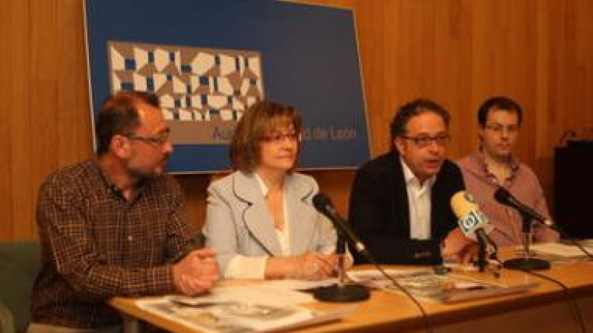R. Barrera, Evelia Fernández, Javier Chamorro y J. Rodríguez.