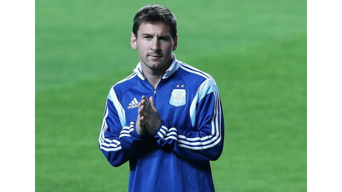 Messi prepara con Argentina el debut ante Bosnia-Herzegovina.