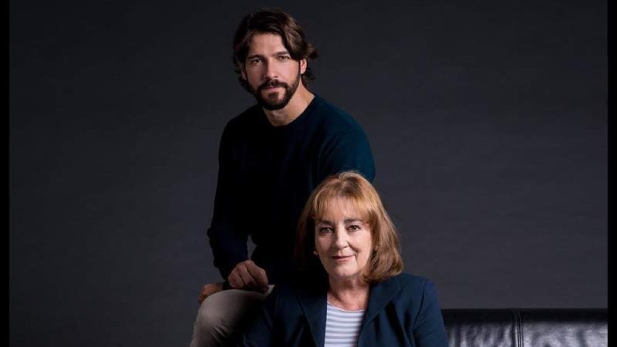 Félix Grande y Carmen Maura componen el reparto. DL