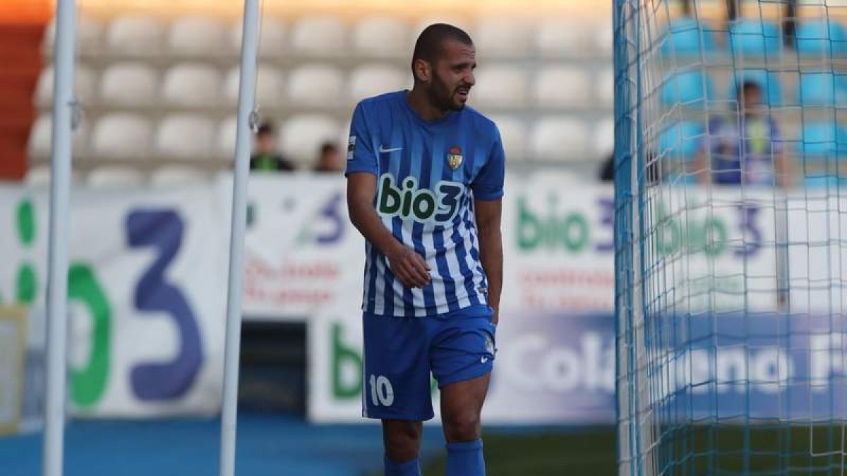 Yuri estará de baja entre 10 y 15 días por una lesión en el bíceps femoral de su pierna izquierda. L. DE LA MATA