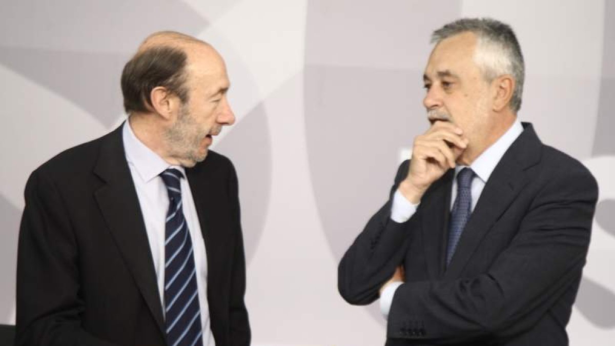 Rubalcaba y Griñán, en una imagen de archivo.