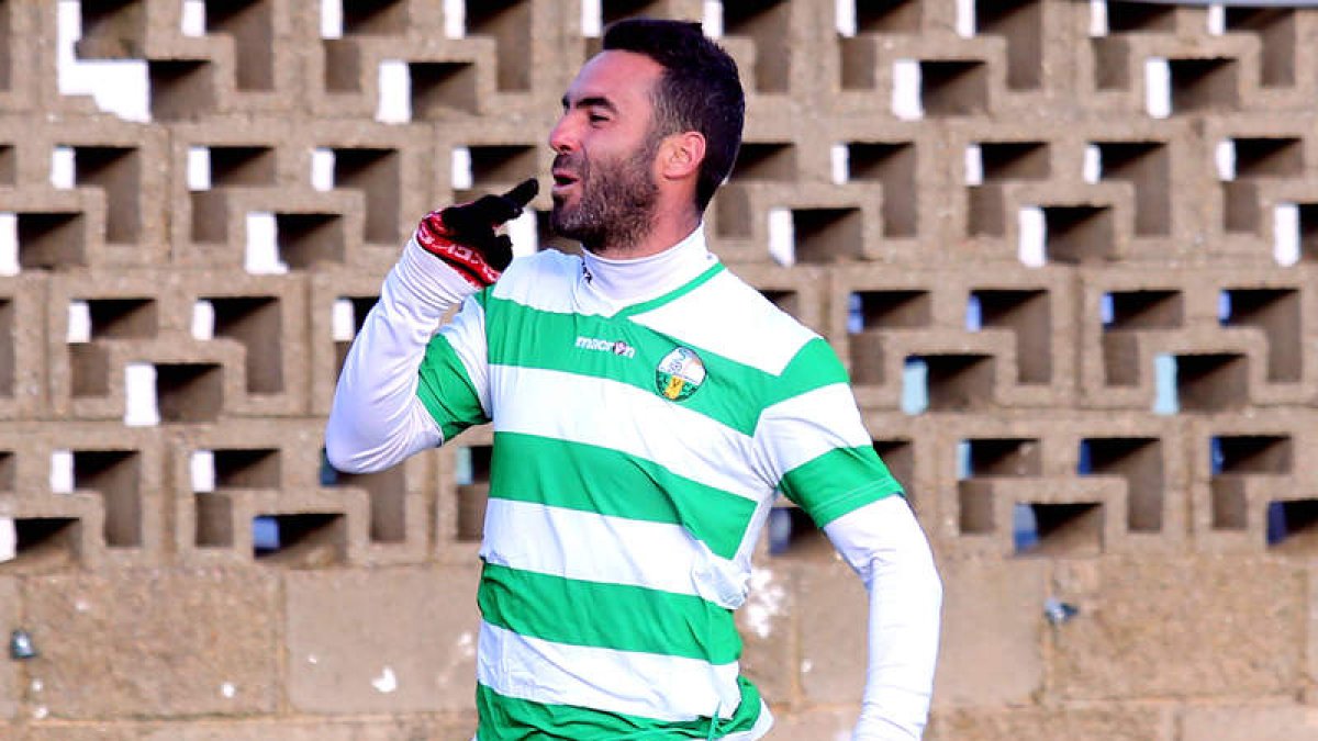 Ramírez sufre una rotura del ligamento cruzado interno de su rodilla izquierda.