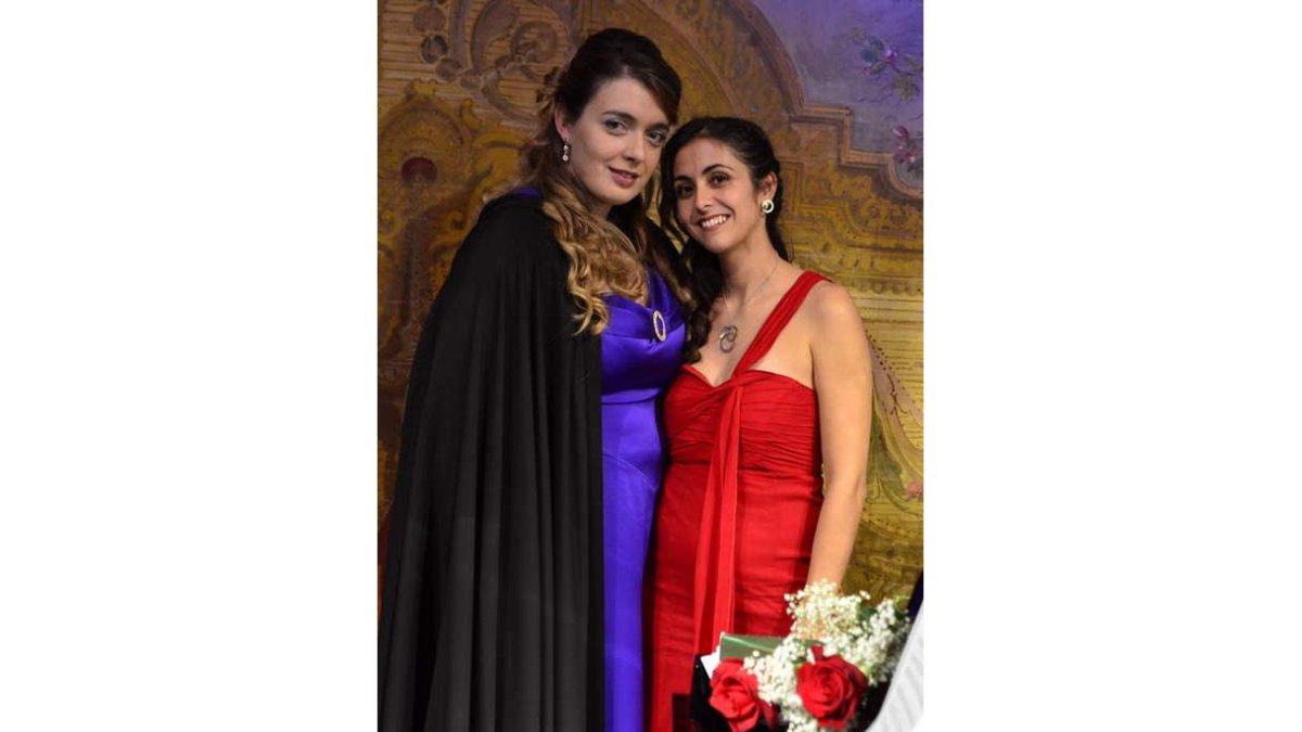 La mezzosoprano Pilar Vázquez y la pianista Elisa Rapado