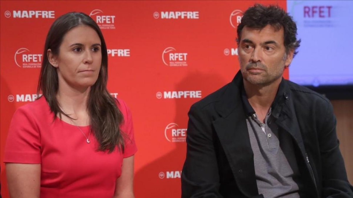Anabel Medina y Sergi Bruguera, durante su presentación en el CSD.