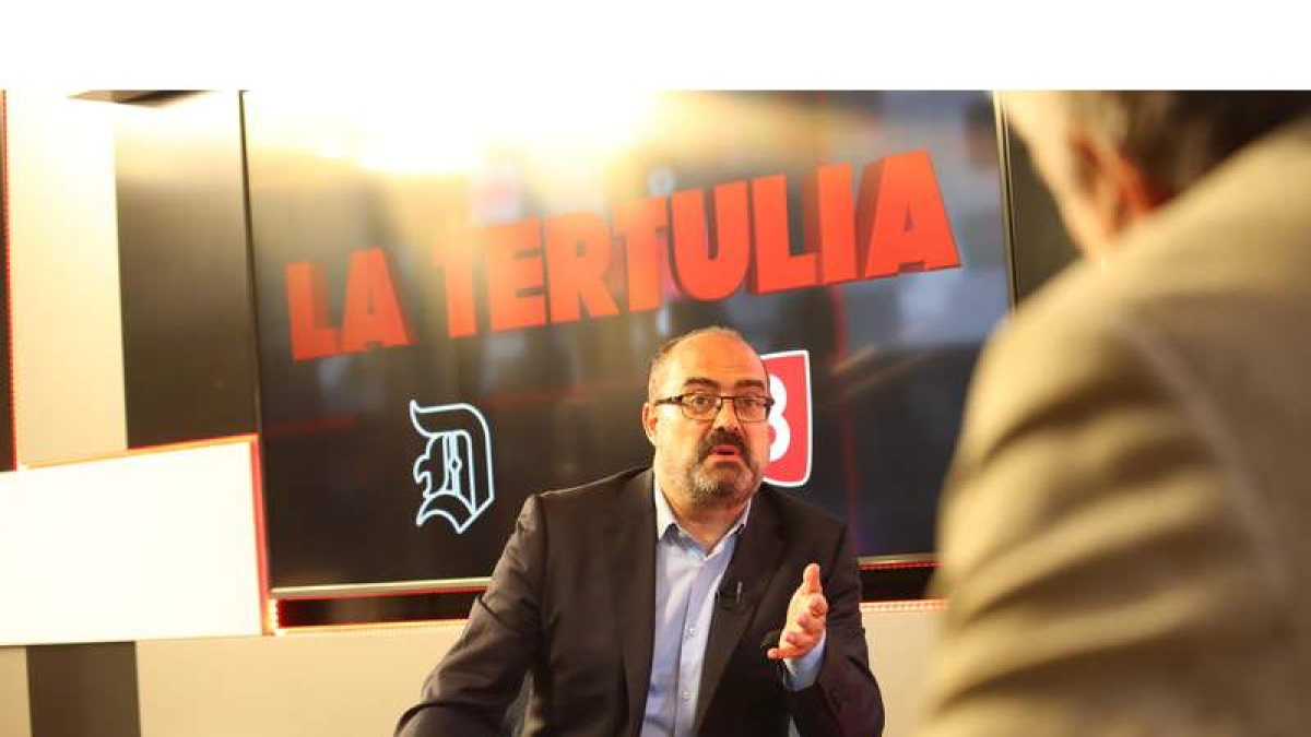 Marco Morala, anoche, en el programa La Tertulia. ANA F. BARREDO
